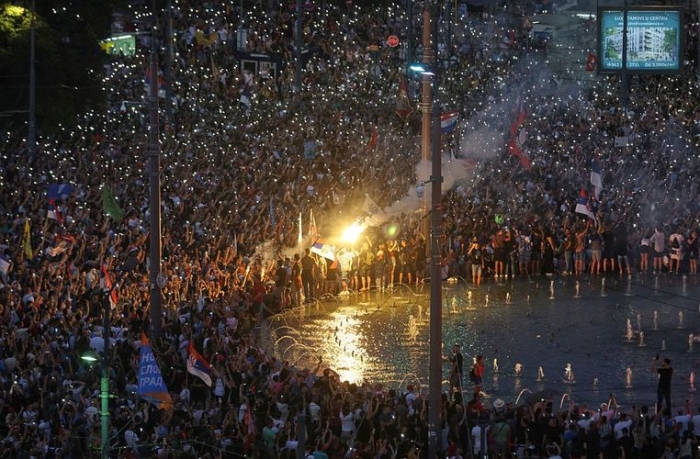 Studentski pokret prerastao u sveopšti - počinje narodni talas !